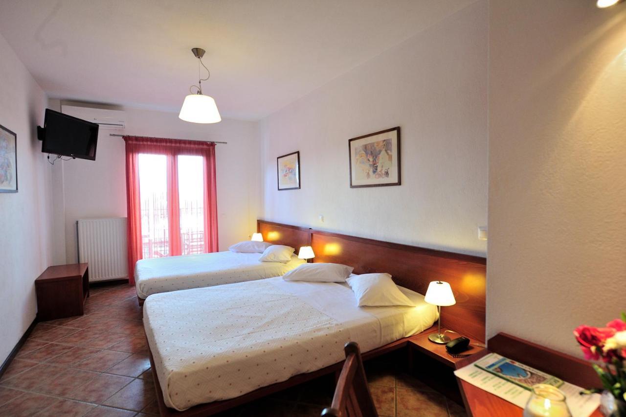 Eye Q Resort Seaview Скиатос Экстерьер фото