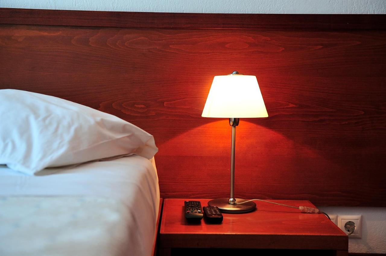 Eye Q Resort Seaview Скиатос Экстерьер фото